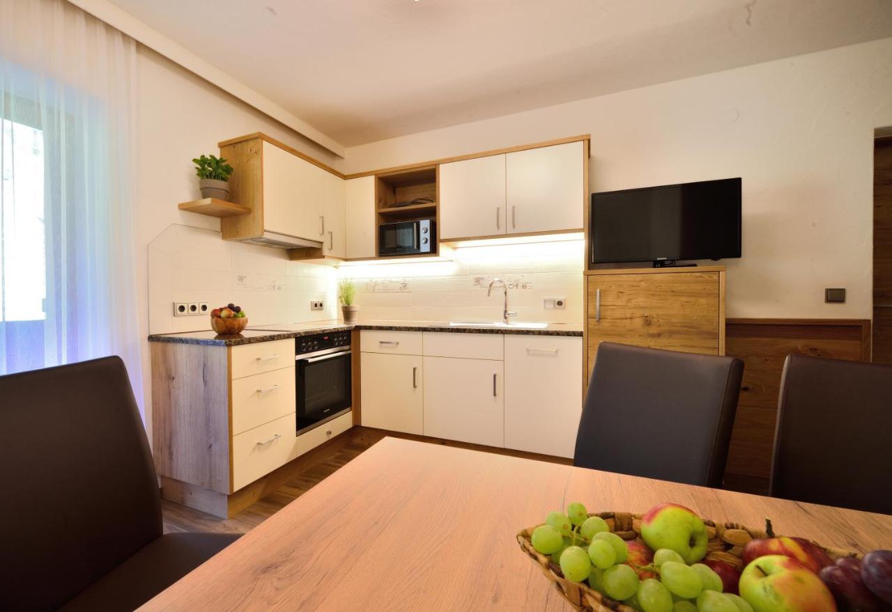 Aparthotel Garni Monte คาร์ทิทช์ ภายนอก รูปภาพ