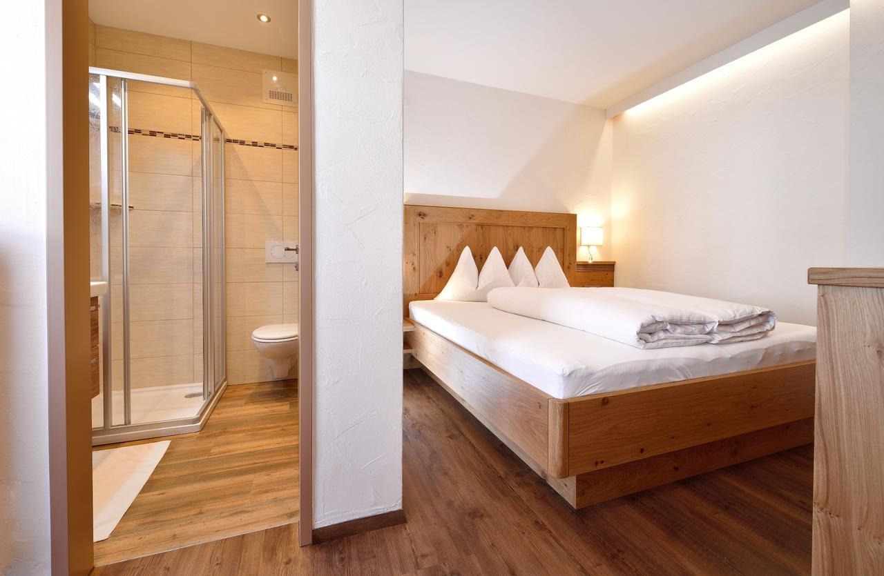 Aparthotel Garni Monte คาร์ทิทช์ ภายนอก รูปภาพ