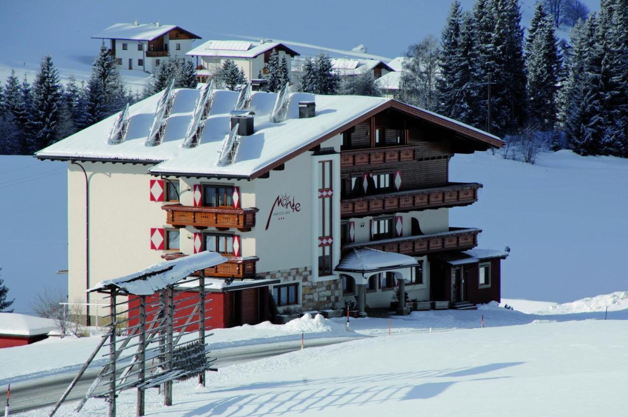 Aparthotel Garni Monte คาร์ทิทช์ ภายนอก รูปภาพ
